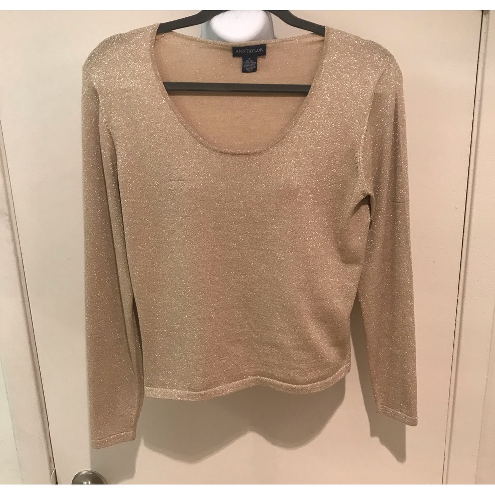 ANN TAYLOR GOLD SPARKLY LONG SLEEVE/ PULLOVER TSHIRT / SWEATER/ TOP